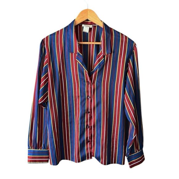 Vintage 70s Levi Strauss and Co Women’s Striped Button Down Shirt. - Picture 1 of 8